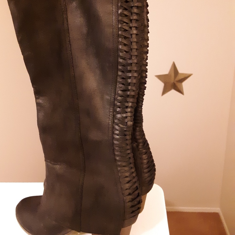 Fergalicious black boots